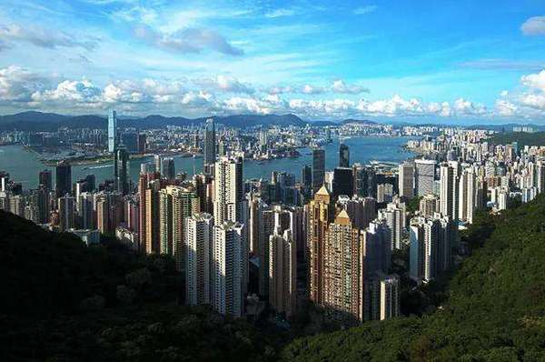构建未来，解读澳门与香港正版免费正题在2025年的意义与落实策略